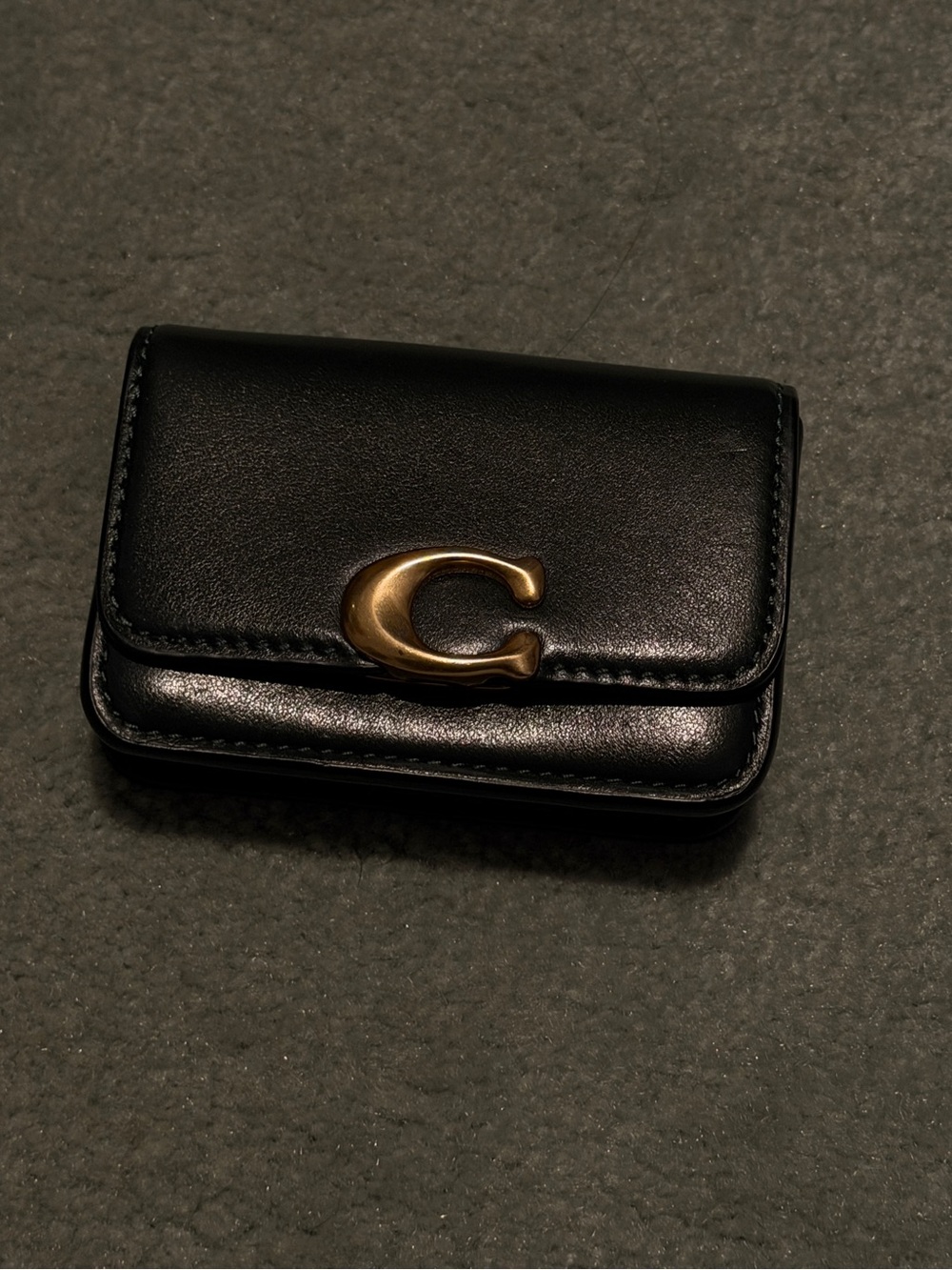 Coach Dark Green Leather Small Wallet with Gold 'C' Hardware